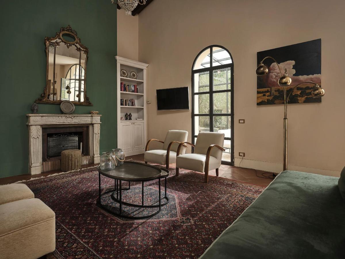 Agriturismo Castello Santa Margherita Cori Bagian luar foto