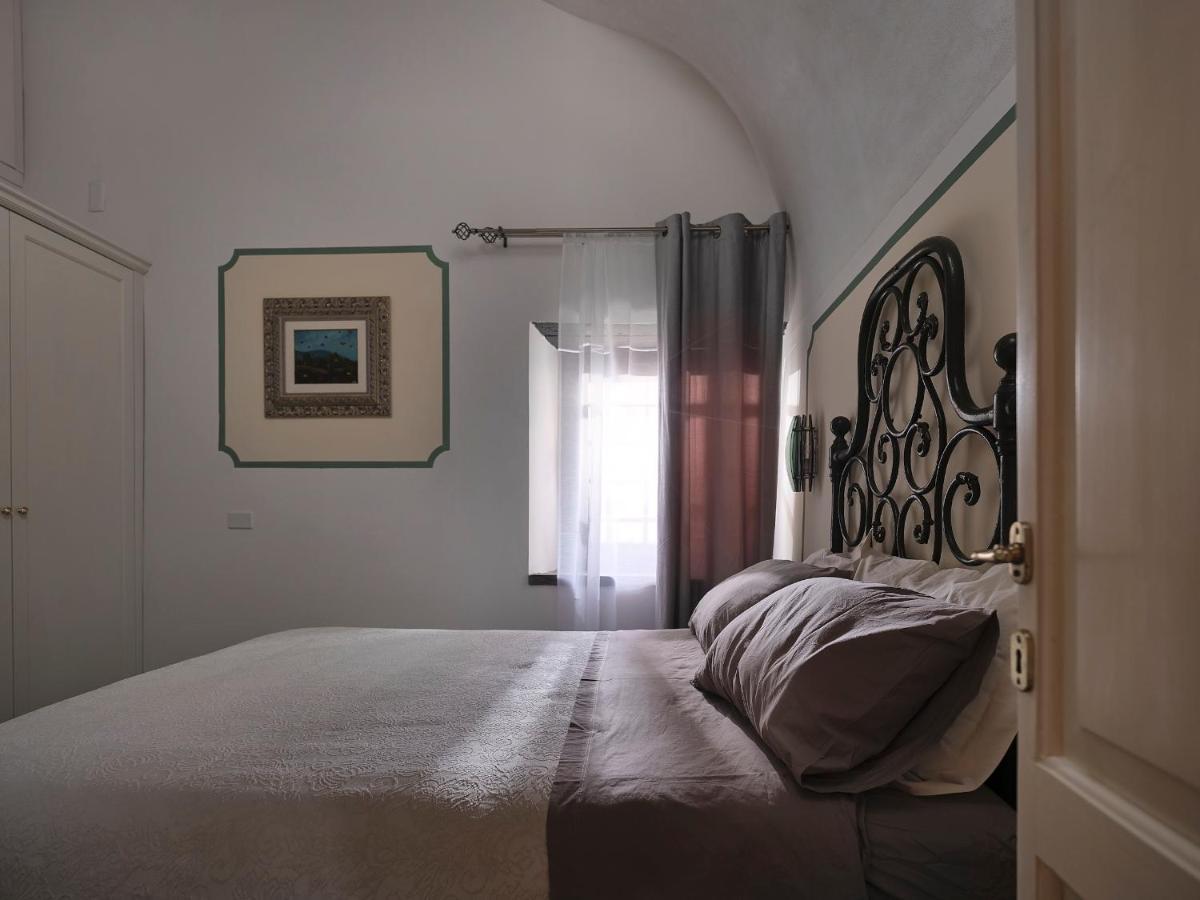 Agriturismo Castello Santa Margherita Cori Bagian luar foto