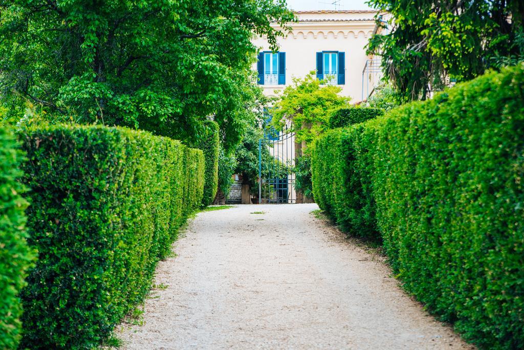 Agriturismo Castello Santa Margherita Cori Bagian luar foto